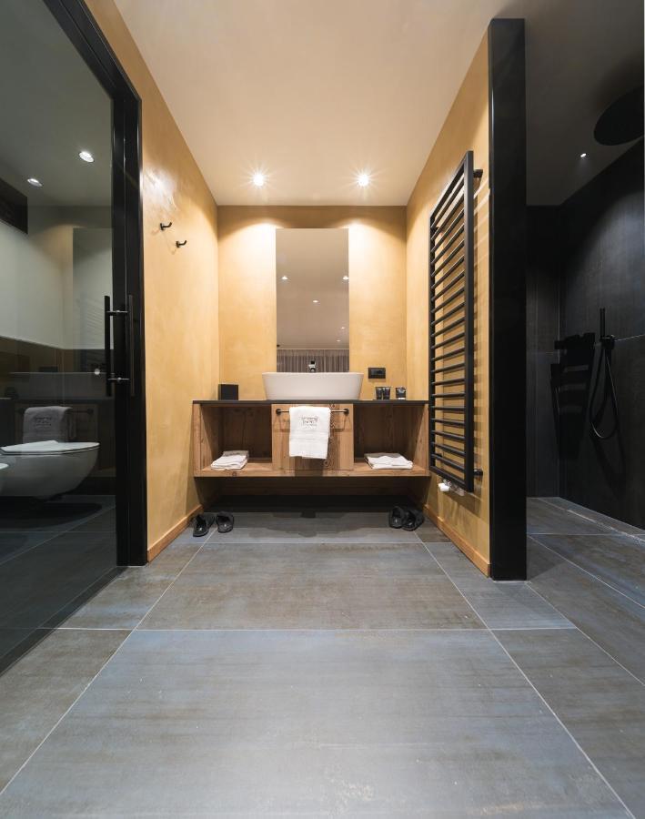 Dolomiti Exclusive Your Mountain Suite Pozza di Fassa Luaran gambar