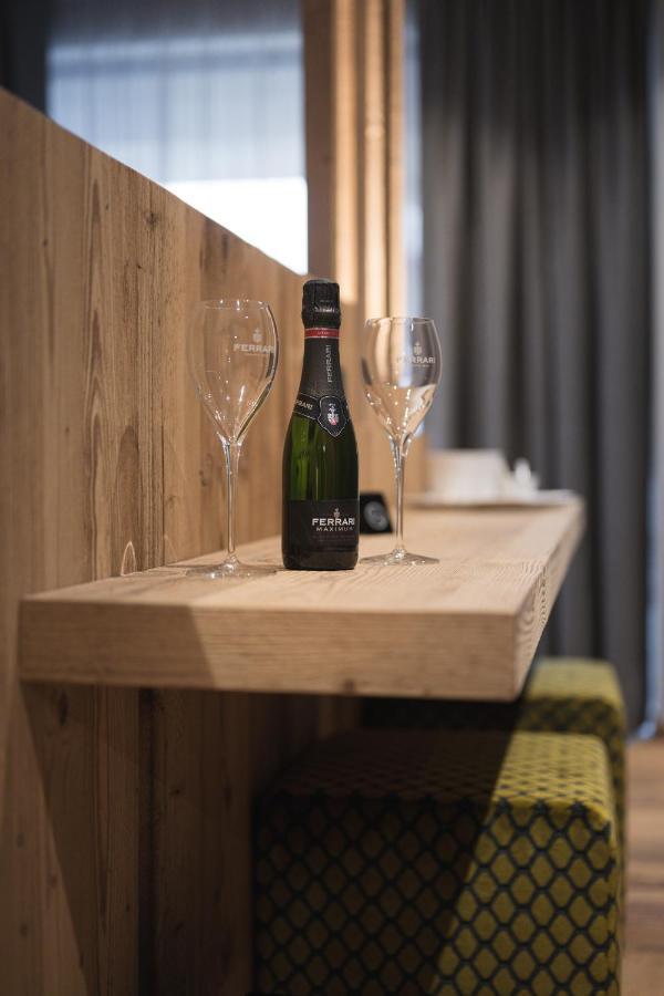 Dolomiti Exclusive Your Mountain Suite Pozza di Fassa Luaran gambar